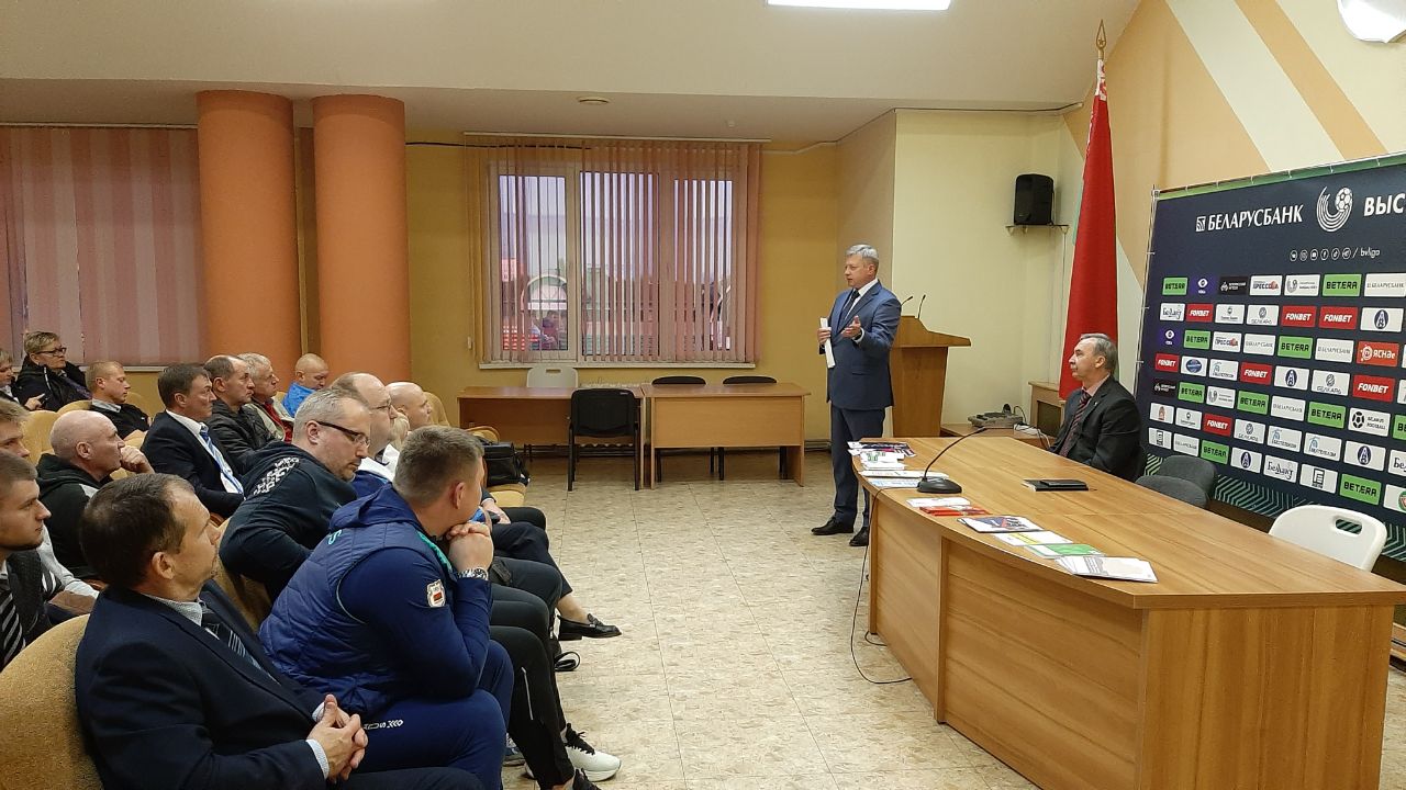 На Чэмпіянаце Беларусі па цяжкай атлетыцы ў Гродне адбыўся антыдопінгавы семінар На Чэмпіянаце Беларусі па цяжкай атлетыцы ў Гродне адбыўся антыдопінгавы семінар